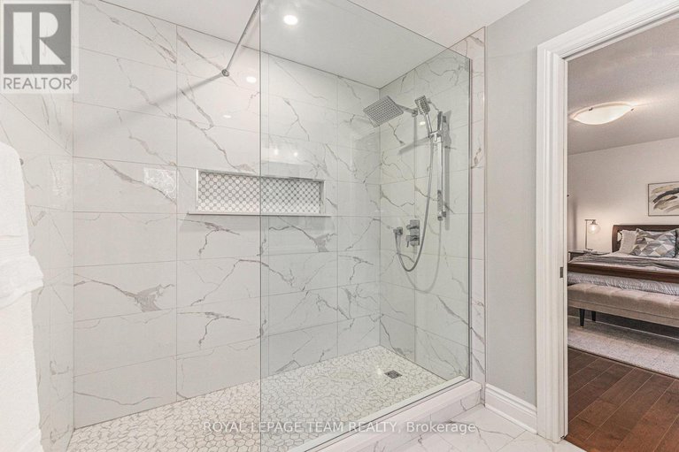 29046501/23-cypress-gardens/stittsville-south/ottawa/ontario/K2S1W6_23