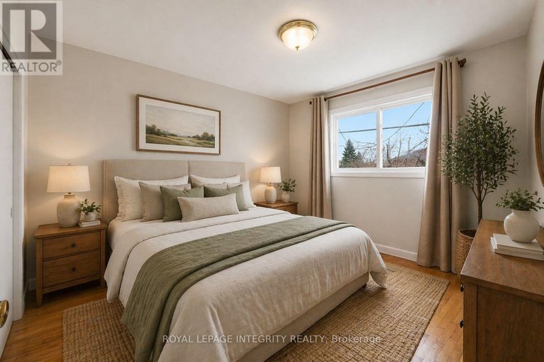 29652351/754-cummings-avenue/castle-heightsrideau-high/ottawa/ontario/K1K2L1_18