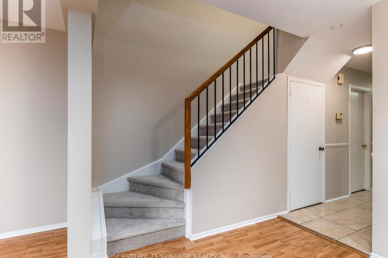 29610480/16-71-clarkson-crescent/katimavik/ottawa/ontario/K2L3C9_16