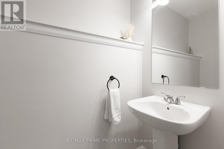 29411755/820-mercier-crescent/orleans-village/ottawa/ontario/K1W0N6_18