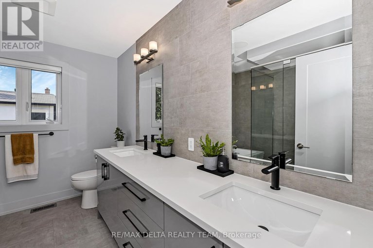 28848176/1179-kingston-avenue/carlington/ottawa/ontario/K1Z8K5_15