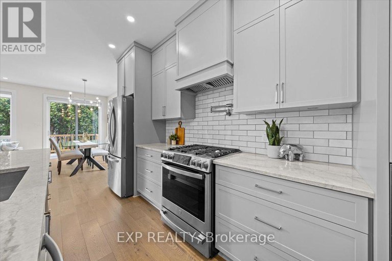 29125284/71-king-george-street/overbrookcastle-heights/ottawa/ontario/K1K1V4_5