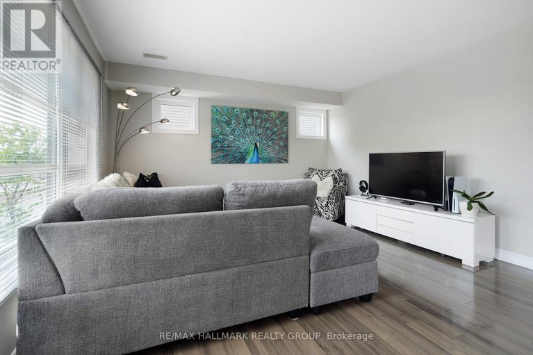 28539361/763-chapman-mills-drive/strandherd/ottawa/ontario/K2J5X2_13