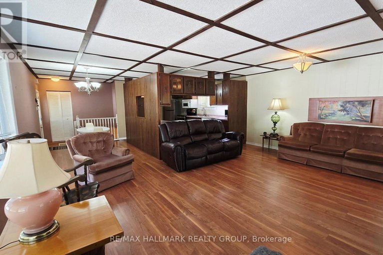 29082660/266-baldwin-street/constance-bay/ottawa/ontario/K0A3M0_10