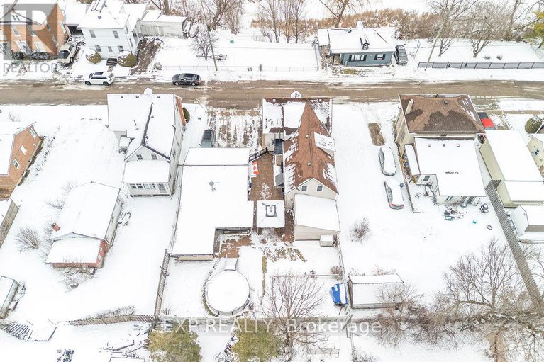 29254148/113-bank-street-n/renfrew/renfrew/ontario/K7V2E3_35