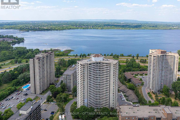 28727418/711-1171-ambleside-drive/woodroffe/ottawa/ontario/K2B8E1_46