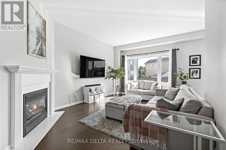 29662213/221-mercury-street/clarencerockland-twp/clarence-rockland/ontario/K4K0E8_10