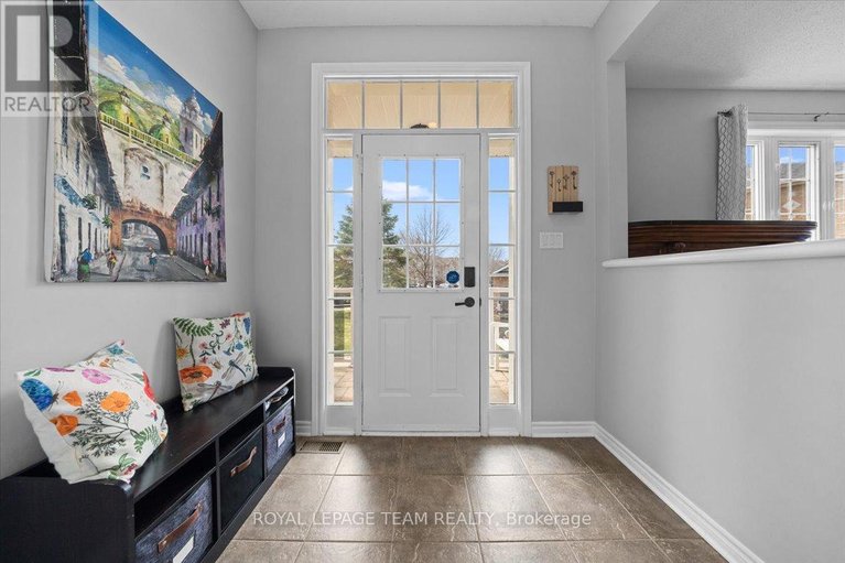 29626575/79-saddlesmith-circle/emerald-meadowstrailwest/ottawa/ontario/K2M2Y5_4