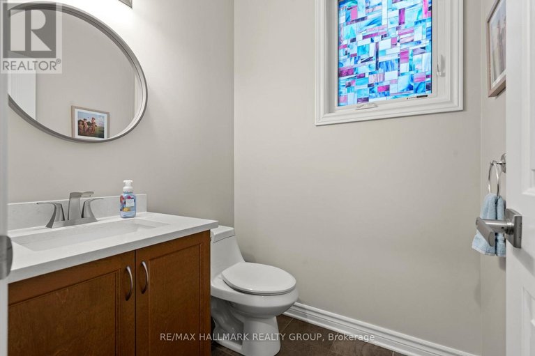 29630938/321-hepatica-way/avalon-west/ottawa/ontario/K4A0Y9_6