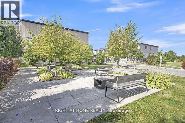 29103269/507-radiant-private/emerald-meadowstrailwest/ottawa/ontario/K2M0M9_47