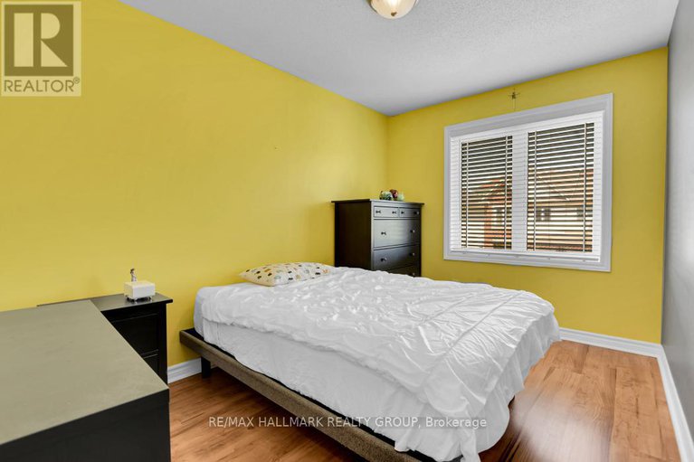 28521801/86-indigo-street/beacon-hill-south/ottawa/ontario/K1J0A8_23
