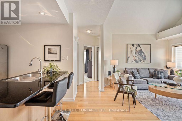 29377969/10-165-waterbridge-drive/barrhaven-east/ottawa/ontario/K2G7G3_16