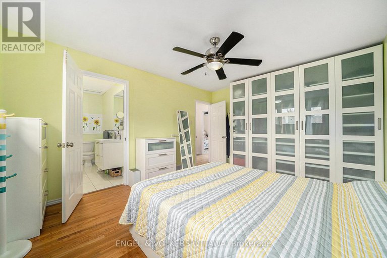 28574224/1841-lorraine-avenue/urbandale-acres/ottawa/ontario/K1H6Z7_16