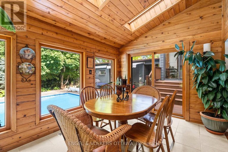 29614401/37-revol-road/merivale-gardens/ottawa/ontario/K2G0B8_28