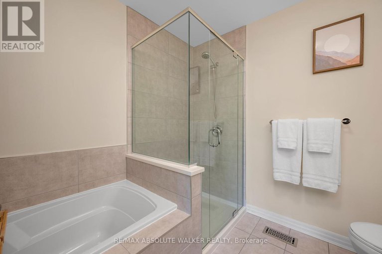 28917611/49-aveia-private/springridgeeast-village/ottawa/ontario/K4A0X1_21