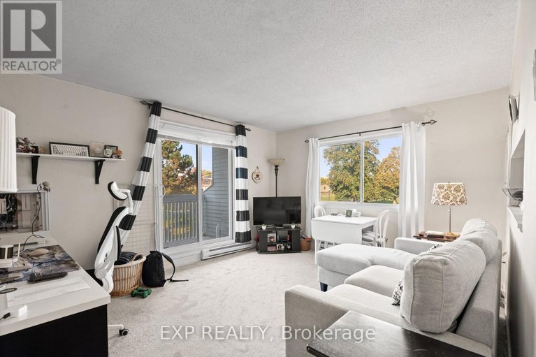 29252198/209-214-viewmount-drive/borden-farmstewart-farmcarleton-heightsparkwood-hills/ottawa/ontario/K2E7X3_8