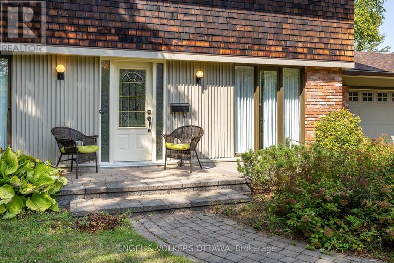 28865549/29-milne-crescent/beaverbrook/ottawa/ontario/K2K1H7_8