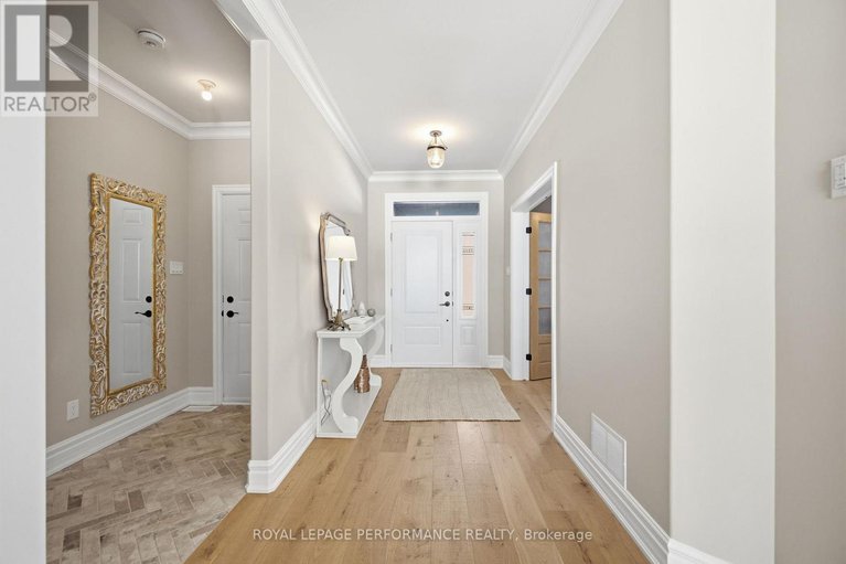 29268180/503-moonlight-drive/russell-twp/russell/ontario/K4R0L7_3