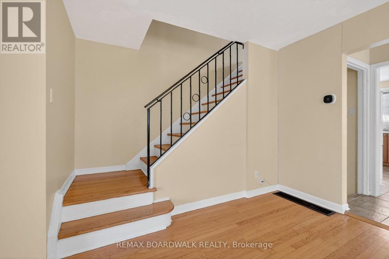 29293719/2666-regina-street/britannia/ottawa/ontario/K2B6X8_20