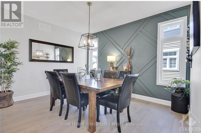 29689820/643-parkview-terrace/village-of-russell/russell/ontario/K4R0C6_13