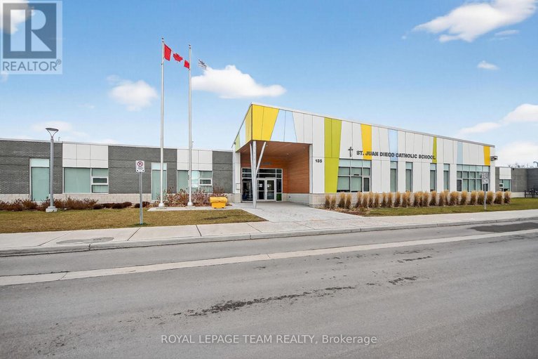 29348581/136-main-halyard-lane/half-moon-bay/ottawa/ontario/K2J7B5_35