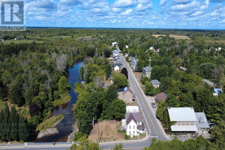 28761118/5-water-street/north-grenville-twp-kemptville-south/north-grenville/ontario/K0G1S0_33