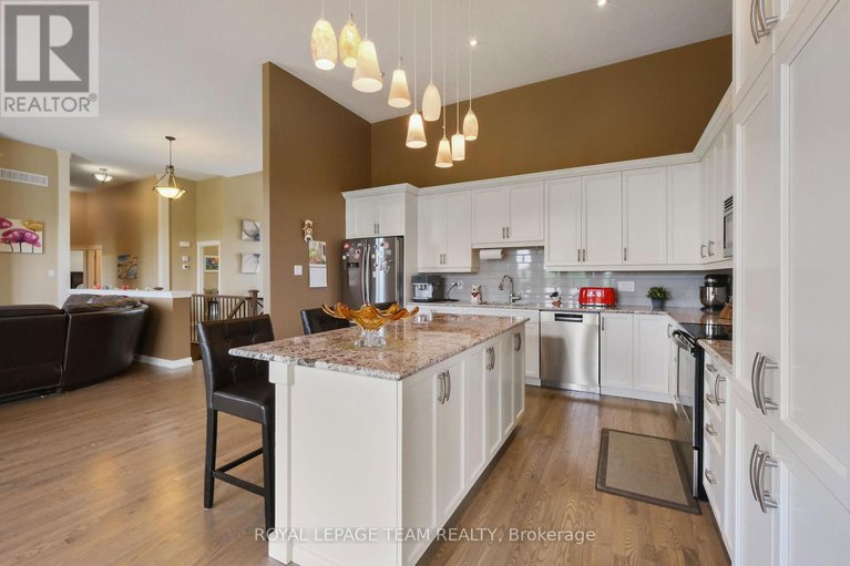 28566051/195-stonewood-drive/beckwith-twp/beckwith/ontario/K7C3P2_14