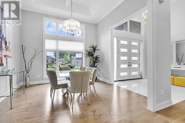 28941277/525-leimerk-court/manotick-village-manotick-estates/ottawa/ontario/K4M0B2_13