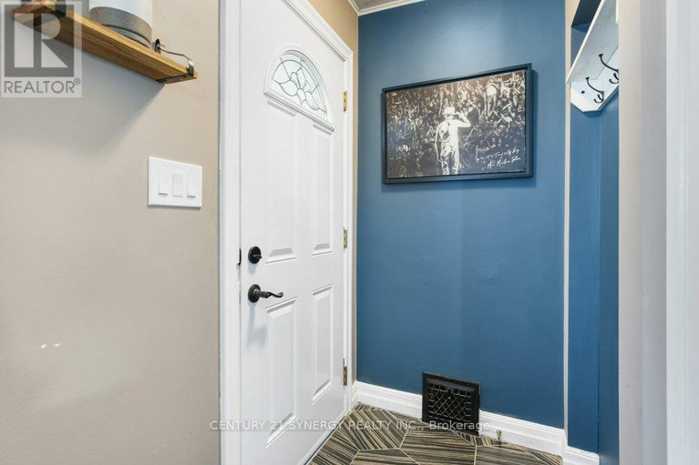 28517725/10-mclachlin-street-s/arnprior/arnprior/ontario/K7S2Y8_3