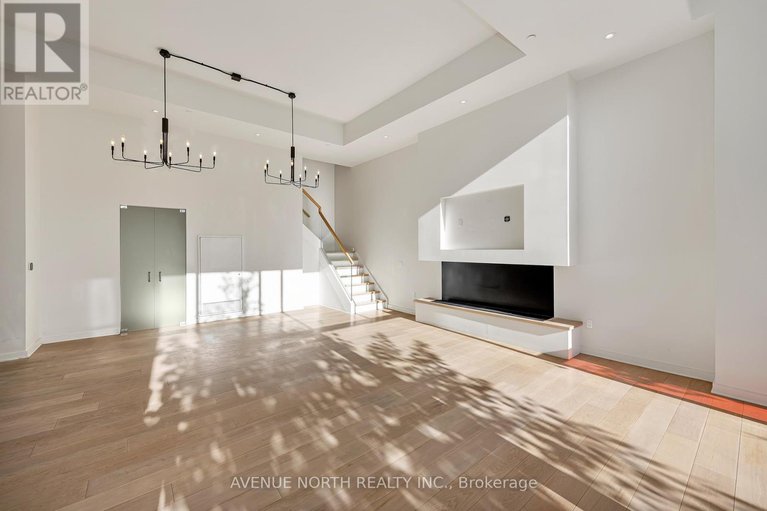 29050385/101-135-barrette-street/vanier/ottawa/ontario/K1L7Z9_14