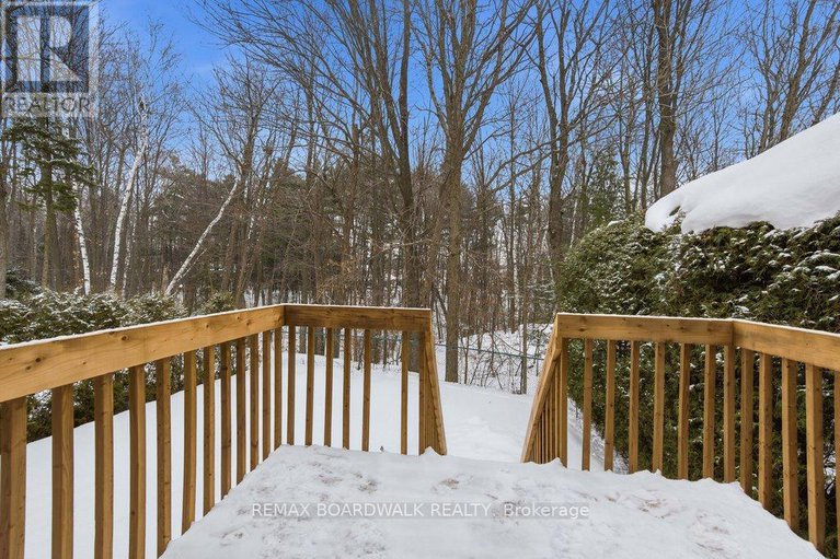 29379156/1707-des-perdrix-crescent/orleanssunridge/ottawa/ontario/K1C5E3_38