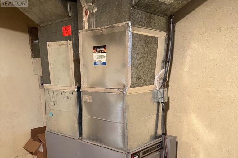 29085138/2527-needham-crescent/brookfield-gardens/ottawa/ontario/K1V6K1_36