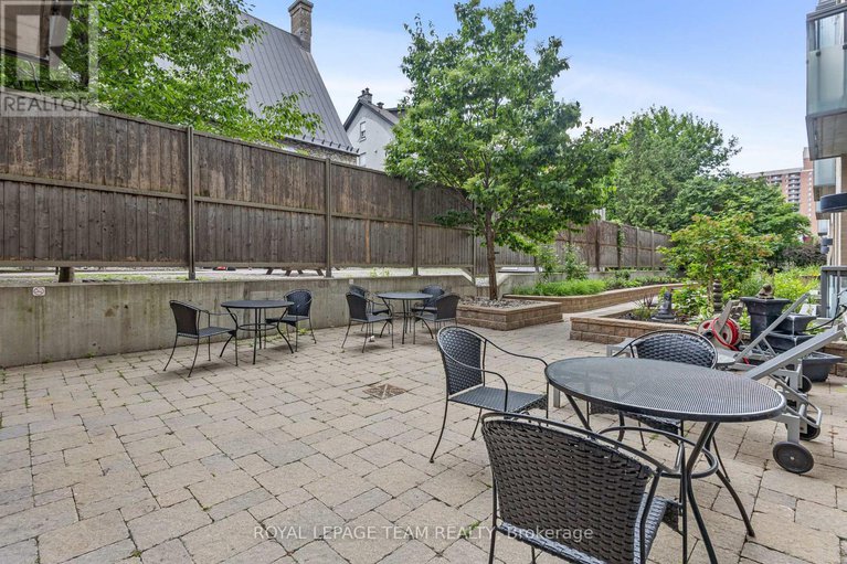 28483643/509-238-besserer-street-e/sandy-hill/ottawa/ontario/K1N6B1_30