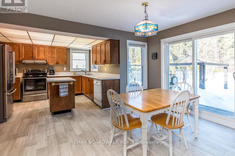 29408101/182-palomino-drive/bridlewood/ottawa/ontario/K2M1P2_21