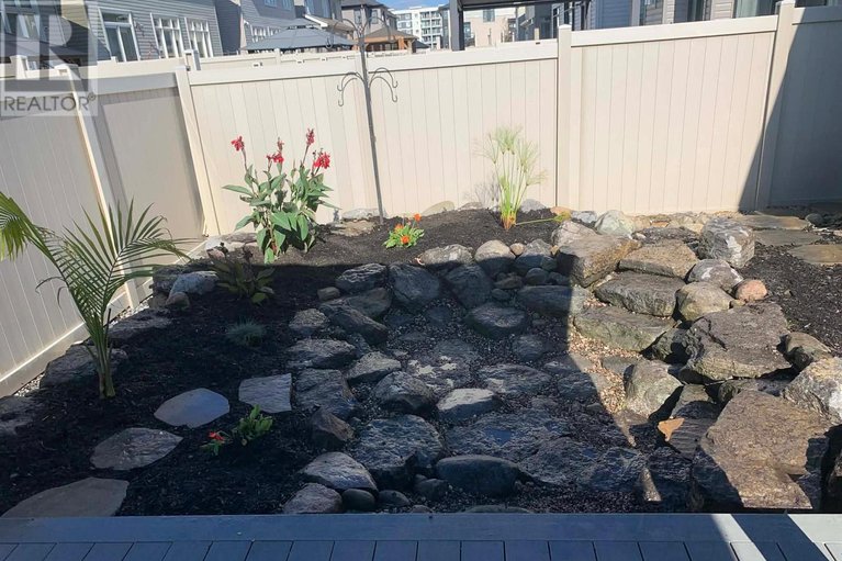 29629373/565-bobolink-ridge/stittsville-south/ottawa/ontario/K2S2P4_31