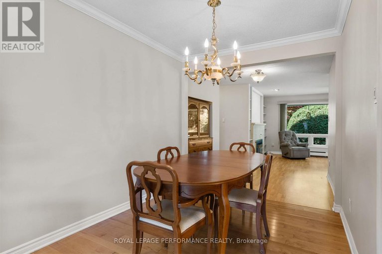 28945911/5-revol-road/merivale-gardens/ottawa/ontario/K2G0B8_13