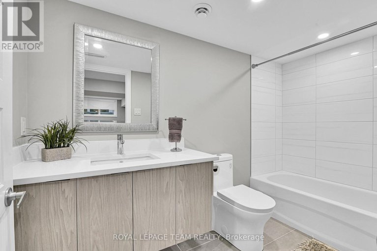 29061486/743-brian-good-avenue/riverside-southgloucester-glen/ottawa/ontario/K4M0E3_32