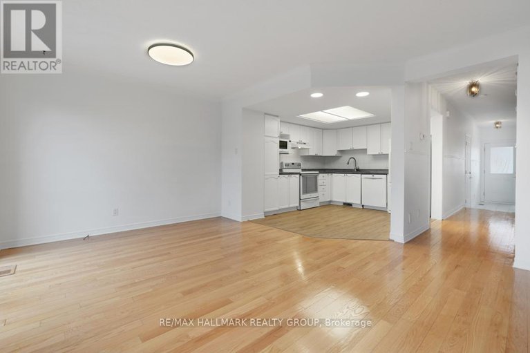 28226877/97-forestglade-crescent/hunt-club-park/ottawa/ontario/K1G6A6_8