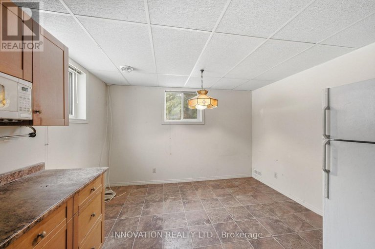 29482304/723-country-street/mississippi-mills-ramsay-twp/mississippi-mills/ontario/K0A1A0_21