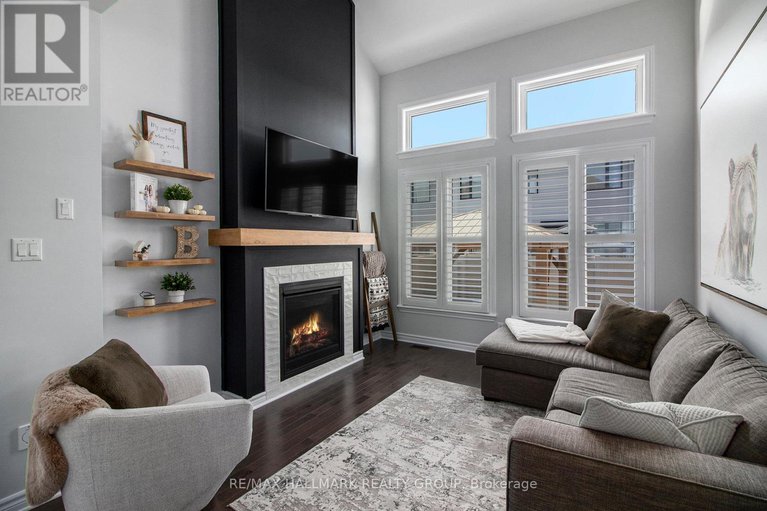 28862057/754-cairn-crescent/mer-bleuebradley-estatesanderson-park/ottawa/ontario/K1W0P4_13