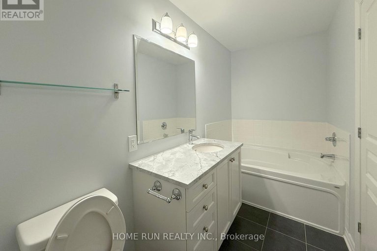 28885401/781-brian-good-avenue/riverside-southgloucester-glen/ottawa/ontario/K4M0E3_19