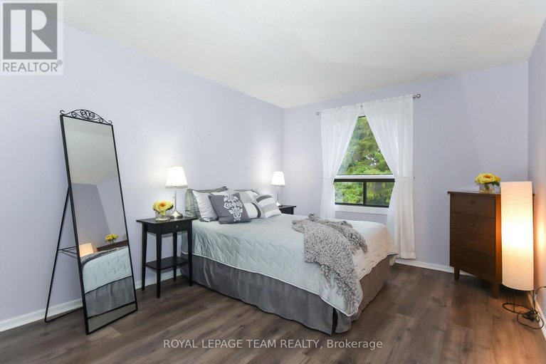 29064089/34-6993-bilberry-drive/convent-glen-north/ottawa/ontario/K1C2C2_18