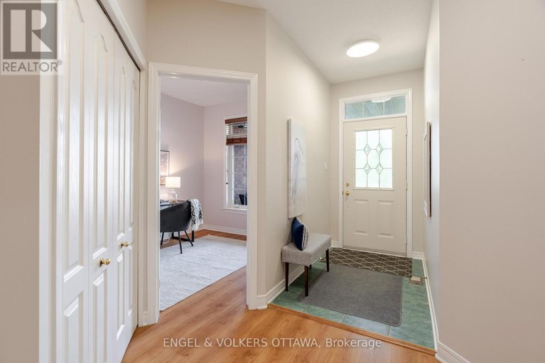 29045611/60-sable-run-drive/stittsville-central/ottawa/ontario/K2S1W7_5