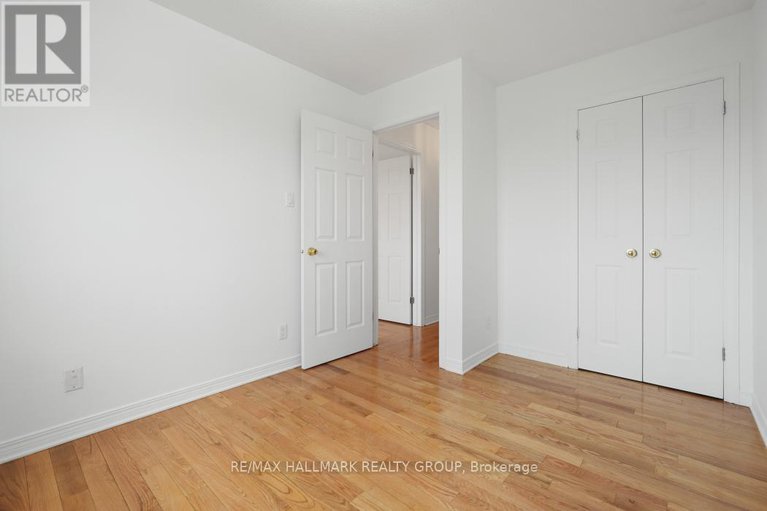 28226877/97-forestglade-crescent/hunt-club-park/ottawa/ontario/K1G6A6_20