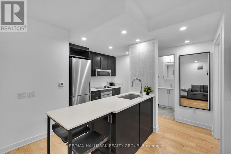 28653570/702-340-queen-street/ottawa-centre/ottawa/ontario/K1R0G1_10