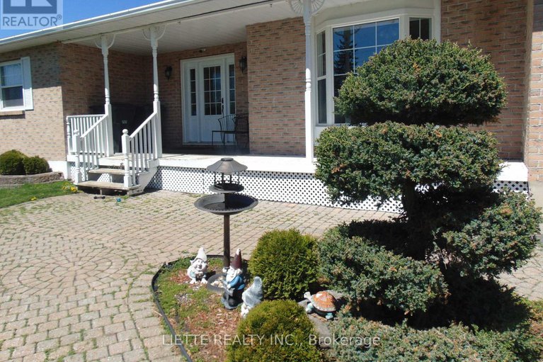28436303/20467-conc-5-road/south-glengarry-lancaster-twp/south-glengarry/ontario/K0C1L0_2