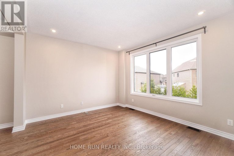 29632954/2586-river-mist-road/half-moon-bay/ottawa/ontario/K2J6G1_18