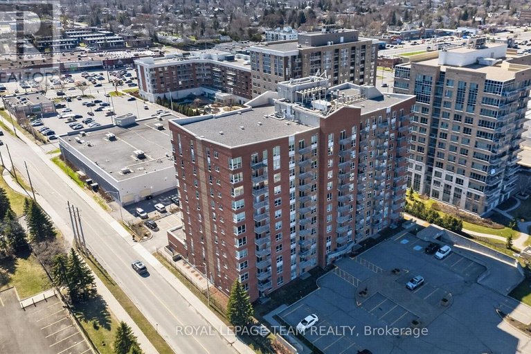 29651493/811-120-grant-carman-drive/mooneys-bayrevelstoke/ottawa/ontario/K2E1C8_4