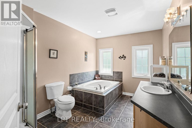 29592381/485-grey-seal-circle/riverside-southgloucester-glen/ottawa/ontario/K1V2H7_26