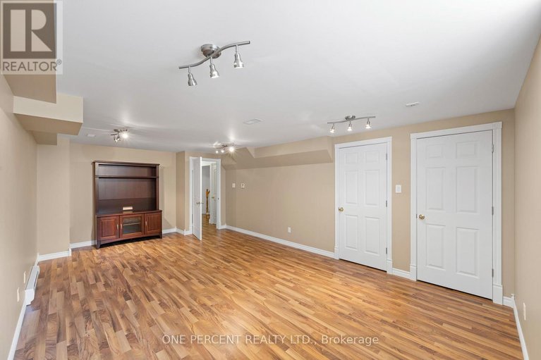 29586149/2113-hallendale-street/springridgeeast-village/ottawa/ontario/K4A4S1_40